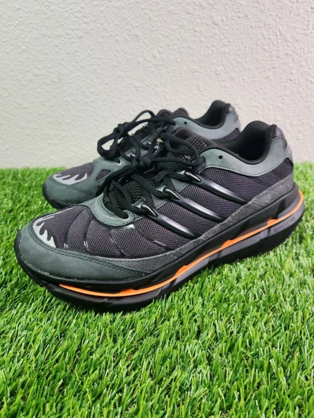 Adidas Adistar HRMY Carbon Black Crew Mens JQ8745 NEW Size Men 8.5